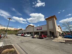 1025-1029 Washington Pike, Bridgeville, PA for lease Interior Photo- Image 1 of 1