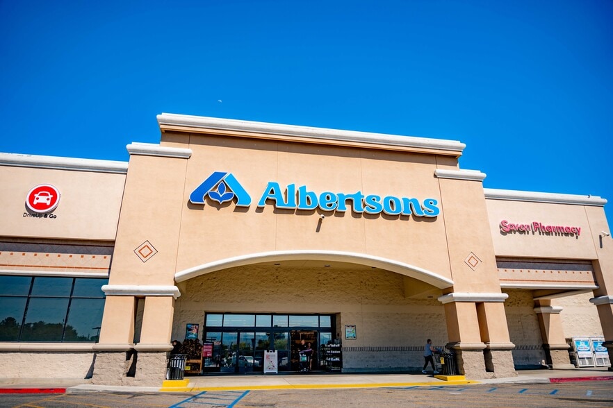 40930-41090 California Oaks Rd, Murrieta, CA for lease - Building Photo - Image 2 of 159