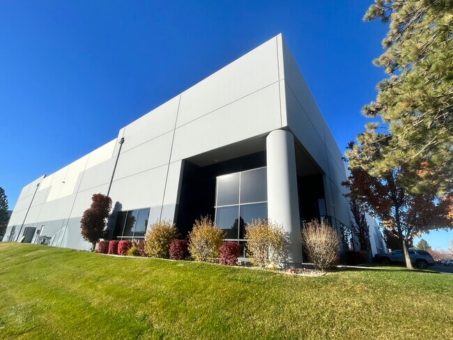 Plus de détails pour 1414 Gladiola St, Salt Lake City, UT - Industriel à louer