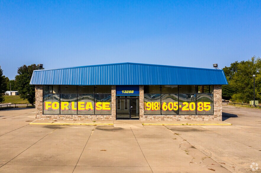 13288 S Memorial Dr, Bixby, OK à vendre - Photo du bâtiment - Image 2 de 11