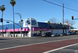 Plus de détails pour 6755 Van Nuys Blvd, Van Nuys, CA - Commerce de détail à vendre