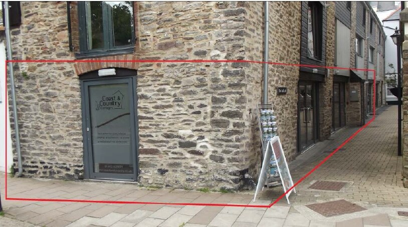 12 Mayors Ave, Dartmouth à vendre Photo principale- Image 1 de 1