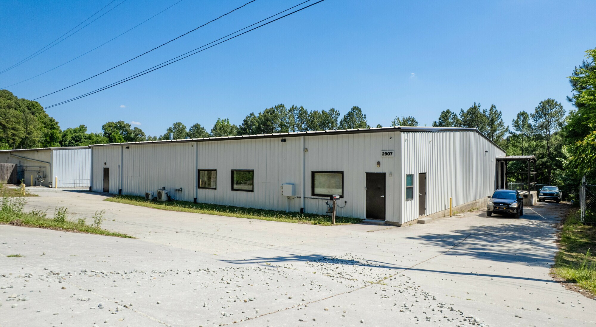 2907 W Pettigrew St, Durham, NC à louer Photo du bâtiment- Image 1 de 13
