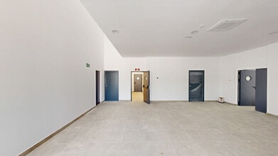 Calle de Gregorio Marañón, 2, Getafe, Madrid for lease Matterport 3D Scan- Image 1 of 12