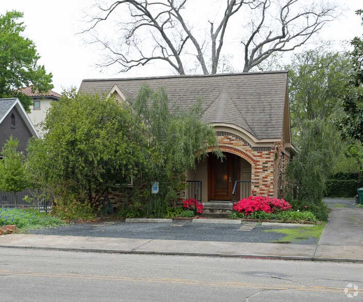 2430 Sunset Blvd, Houston, TX for sale - Primary Photo - Image 1 of 3