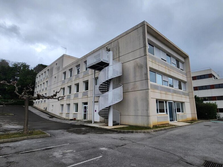 Bureau dans Montpellier à vendre - Photo du bâtiment - Image 1 de 21