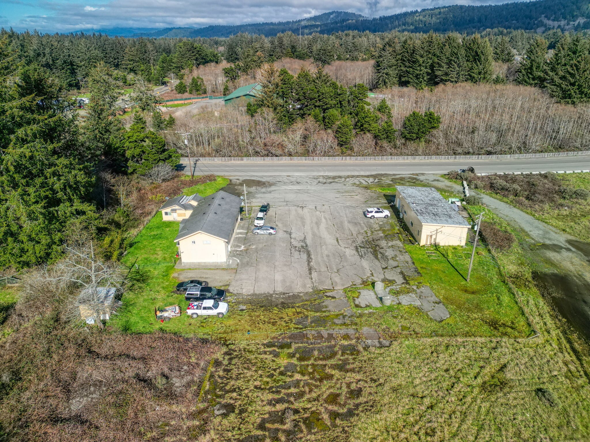 645 Elk Valley Rd, Crescent City, CA à vendre Photo principale- Image 1 de 32