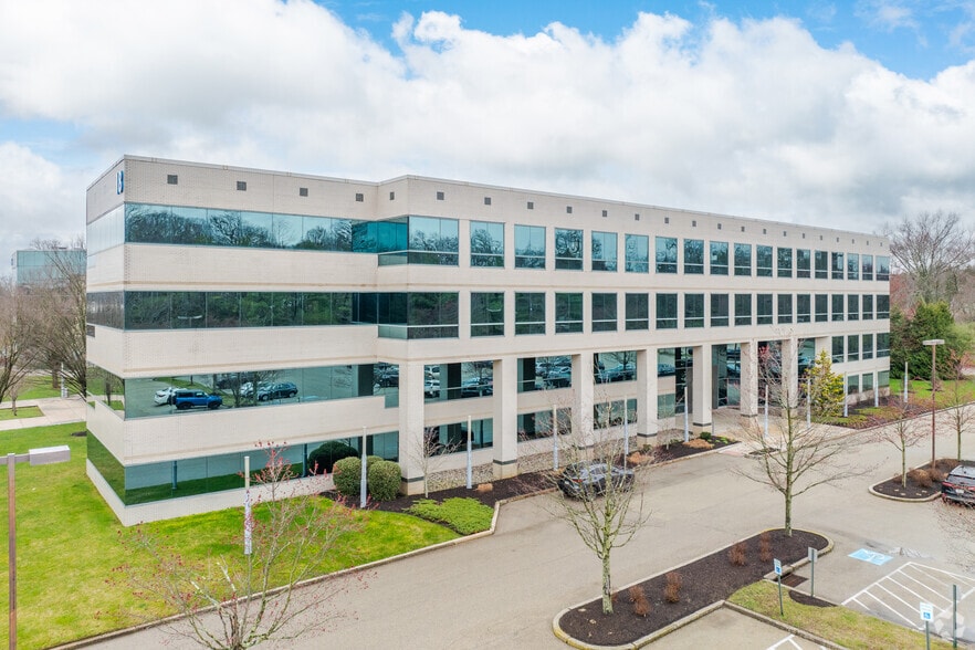 1787 Sentry Pky W, Blue Bell, PA for lease - Primary Photo - Image 1 of 16