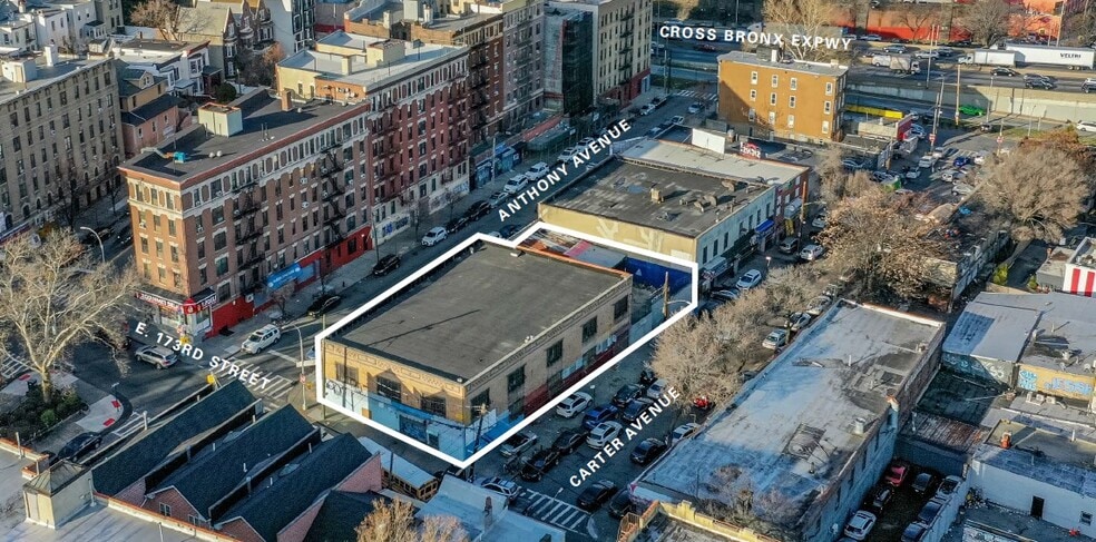 355 E 173rd St, Bronx, NY à vendre - Photo du bâtiment - Image 2 de 6