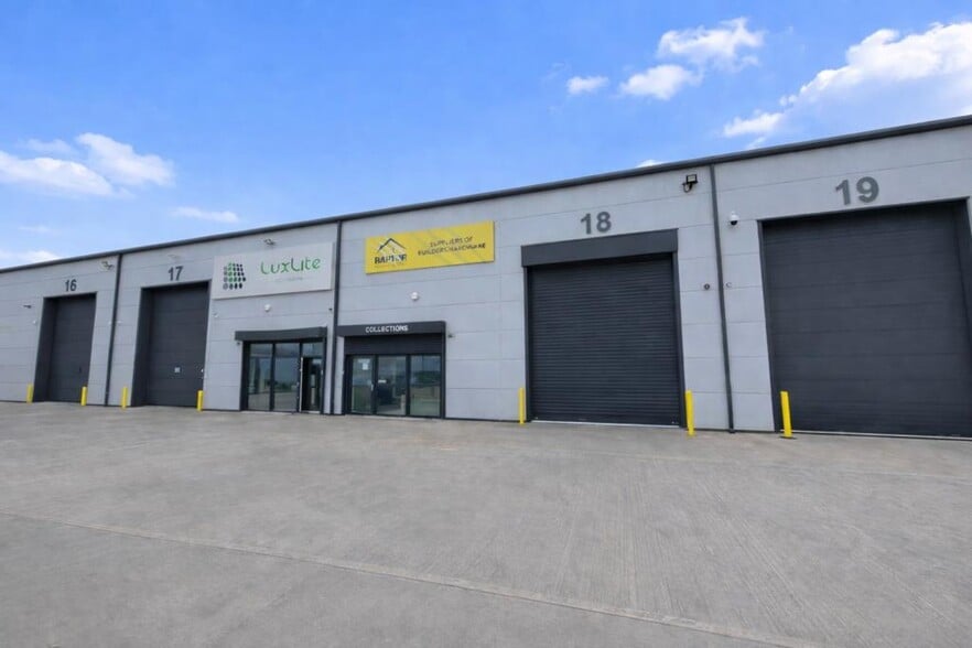 Matrix Way, Chorley for lease - Primary Photo - Image 1 of 1