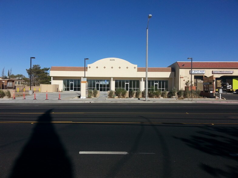 42216 50th St W, Quartz Hill, CA for lease - Building Photo - Image 2 of 6