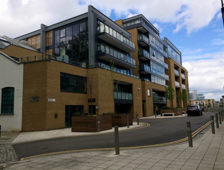 1 Wharf St, Londres à louer - Photo principale - Image 1 de 19