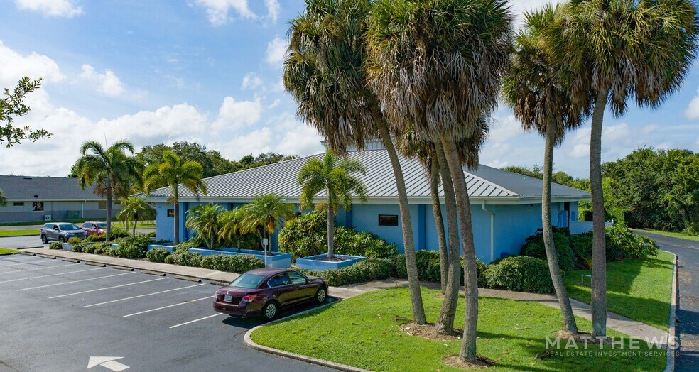 1617 Tamiami Trl, Port Charlotte, FL for sale - Building Photo - Image 1 of 1