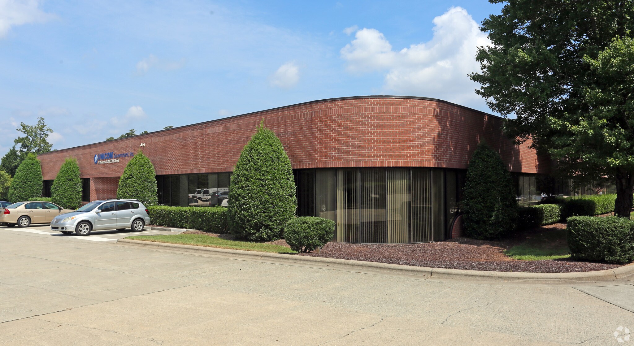 4249 Piedmont Pky, Greensboro, NC à vendre Photo principale- Image 1 de 1