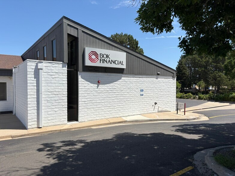 15490 E Hampden Ave, Aurora, CO à louer - Photo du bâtiment - Image 2 de 5