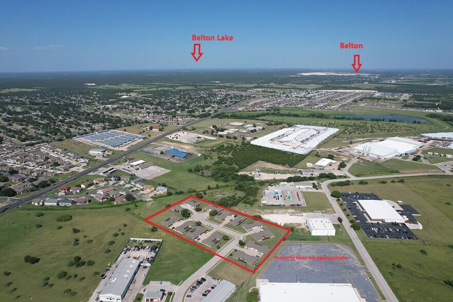 900 McDaniel Cir, Killeen, TX à vendre - Aérien - Image 2 de 17