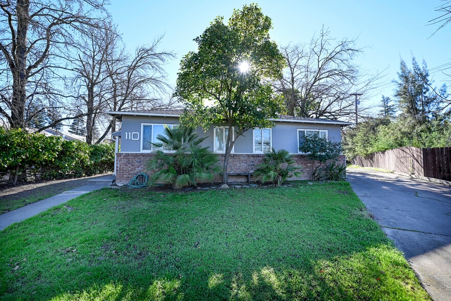 110 Ruth Ct, Sacramento, CA for sale - Building Photo - Image 2 of 9