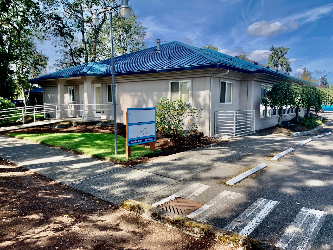 9101 Bridgeport Way SW, Lakewood, WA for lease Primary Photo- Image 1 of 12