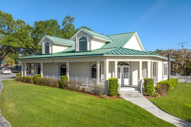 Plus de détails pour 405 W Interlake Blvd, Lake Placid, FL - Bureau à vendre