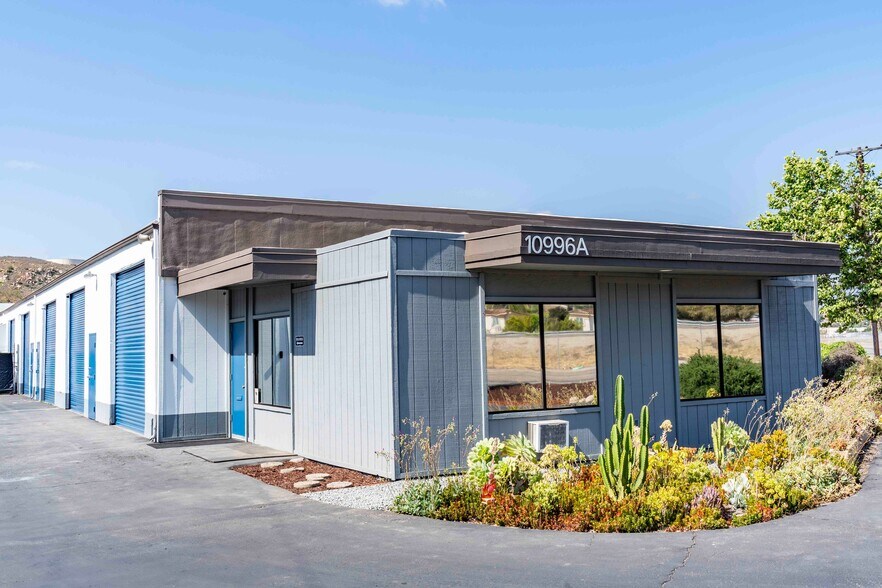 10996 Woodside Ave N, Santee, CA for sale - Building Photo - Image 2 of 9