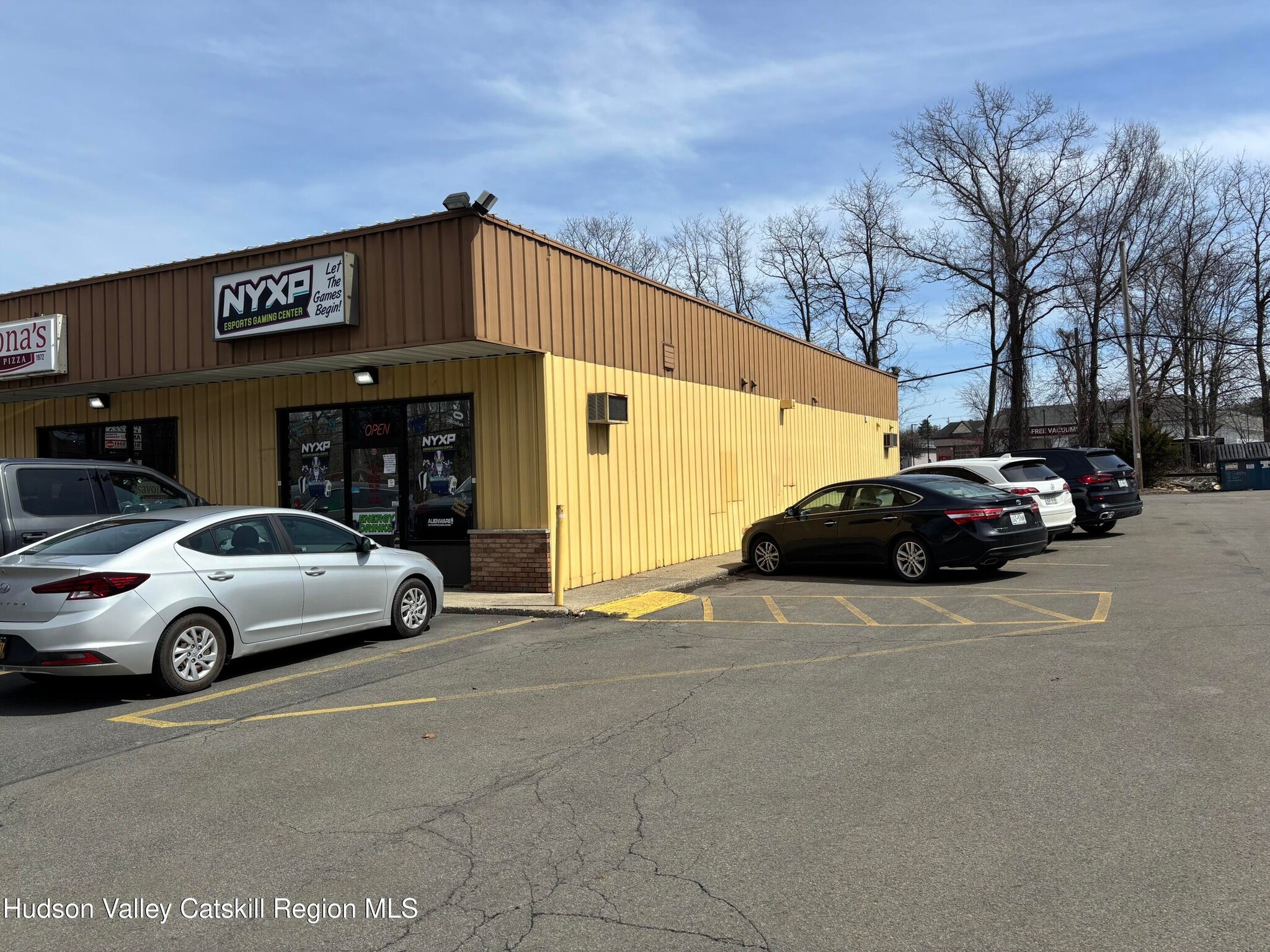 1076-1090 Morton Blvd, Kingston, NY for lease Building Photo- Image 1 of 17