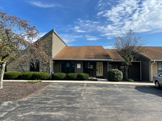 9672-9694 Cincinnati Columbus Rd, West Chester, OH for sale Primary Photo- Image 1 of 35
