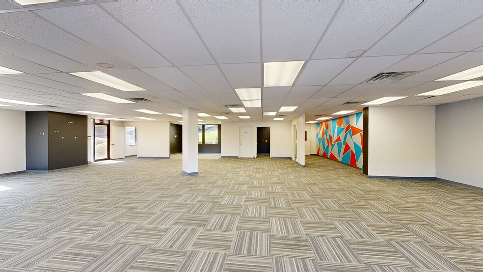 11215 Hermitage Rd, Little Rock, AR for sale - Matterport 3D Scan - Image 3 of 35