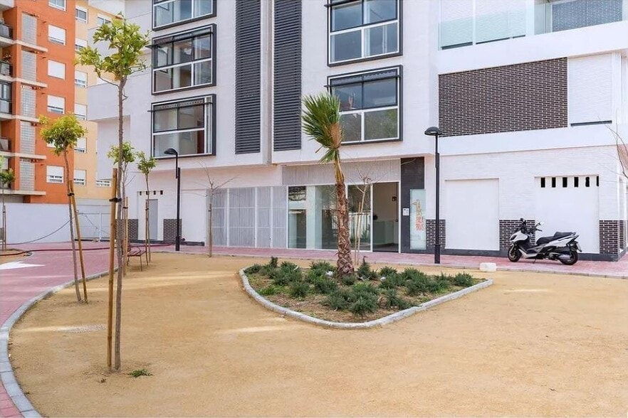 Retail in Murcia, Murcia for lease - Building Photo - Image 2 of 22