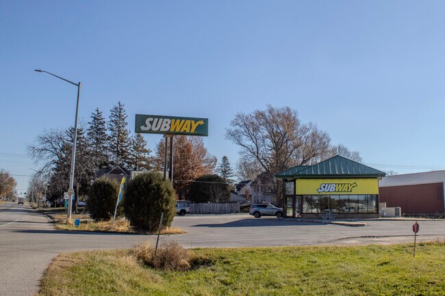More details for Portfolio of 4 Subways near Rochester,MN – Retail for Sale