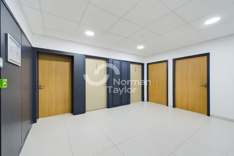 Office in Montpellier for lease - Interior Photo - Image 3 of 27