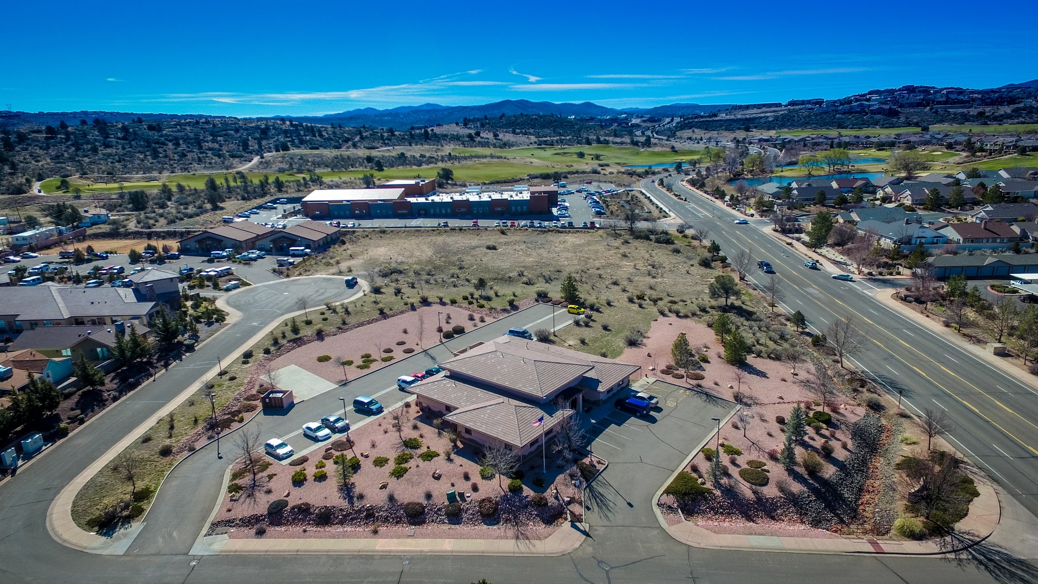 1958 Commerce Center Cir, Prescott, AZ à vendre Photo du bâtiment- Image 1 de 1