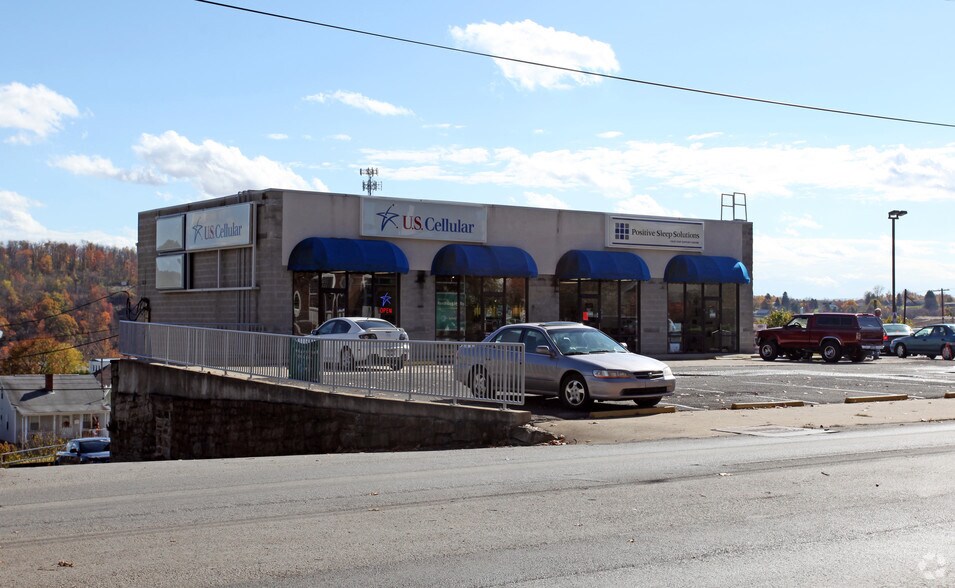 900 Fairmont Ave, Fairmont, WV à louer - Photo du bâtiment - Image 3 de 4