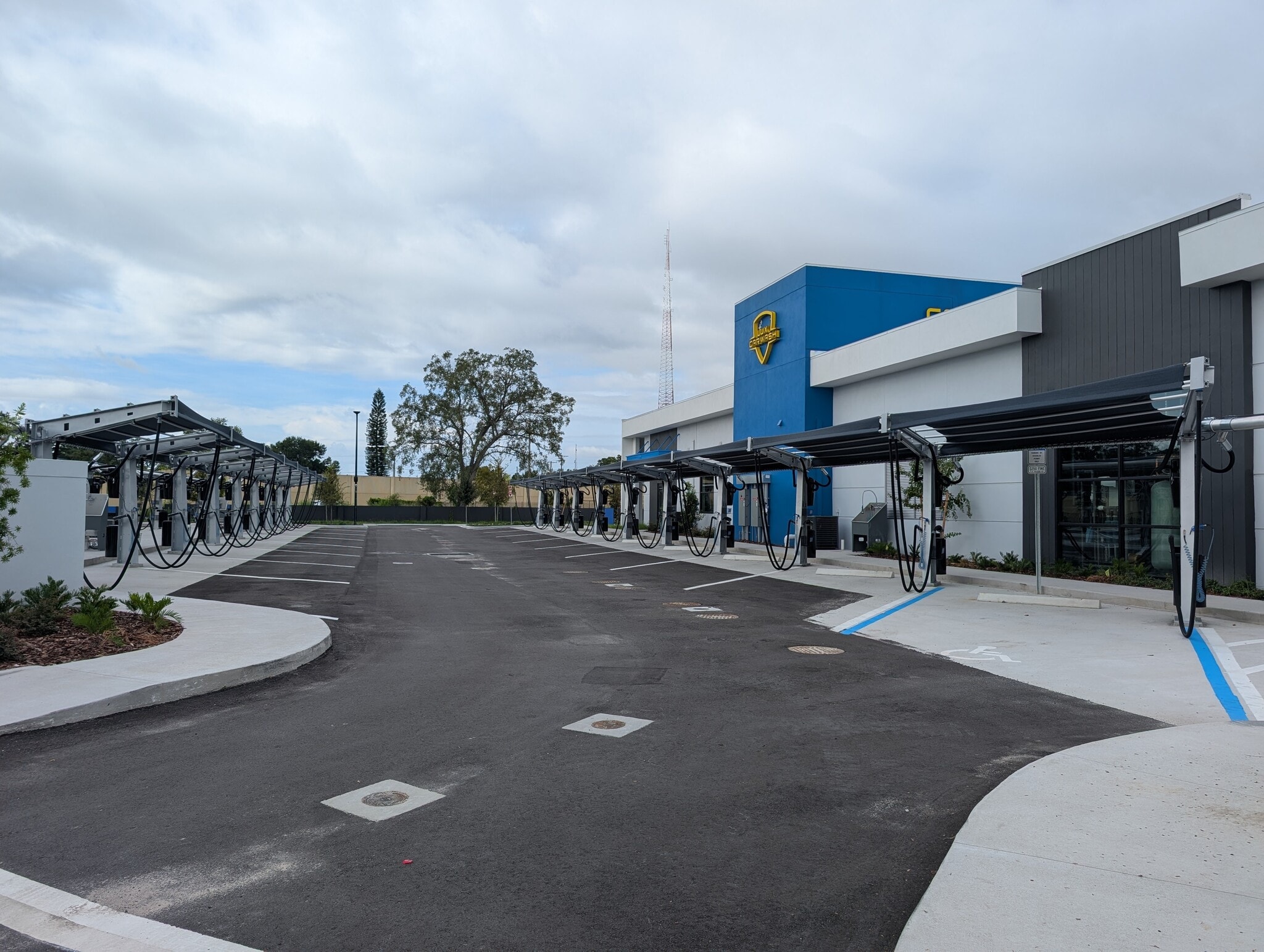 5850 Edgewater Dr, Orlando, FL for sale Primary Photo- Image 1 of 6