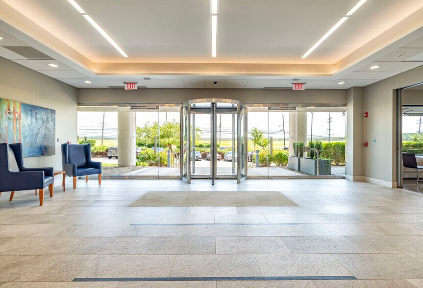 2001 Route 46, Parsippany, NJ à louer - Hall d’entrée - Image 3 de 10