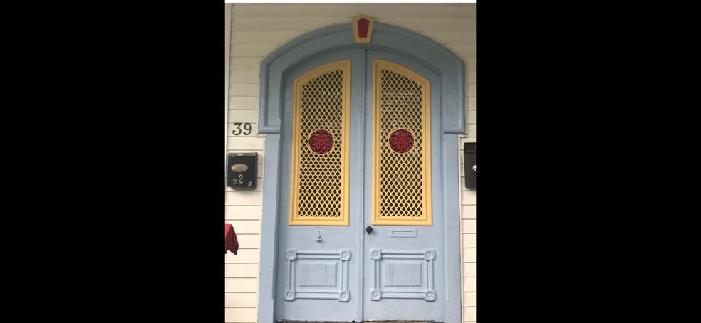 39 Nelson St, Painesville, OH à vendre - Photo du bâtiment - Image 2 de 18