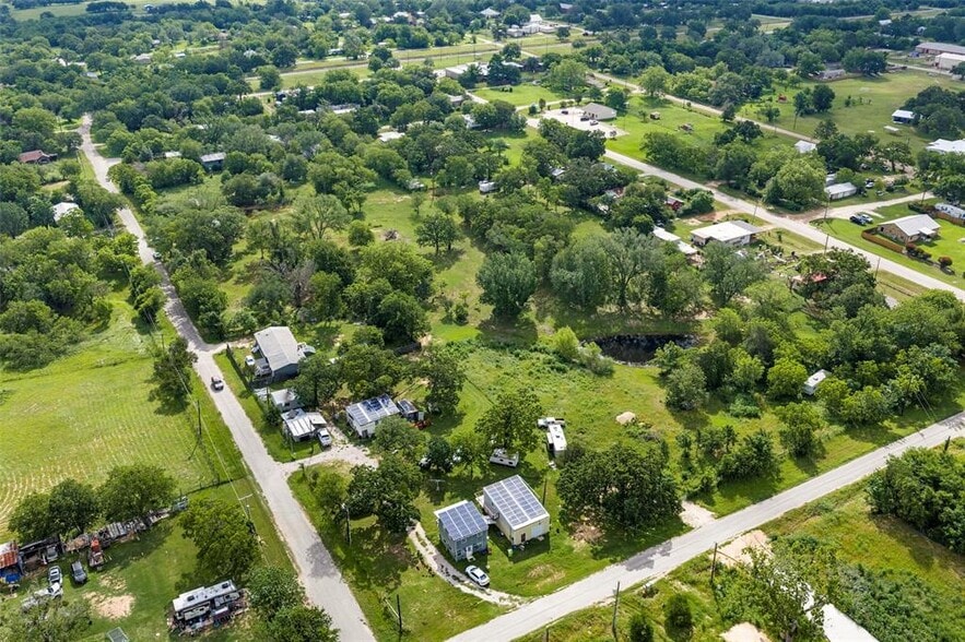 TBD Belton Street, McDade, TX for sale - Building Photo - Image 3 of 25