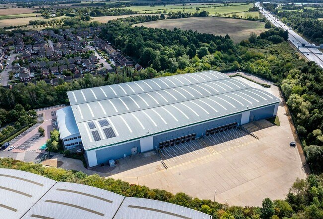 Plus de détails pour Cheaney Dr, Northampton - Industriel à louer