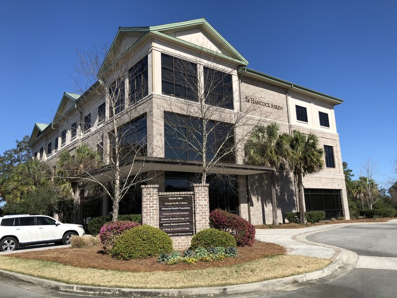100 Riverview Dr, Savannah, GA for lease - Primary Photo - Image 1 of 7