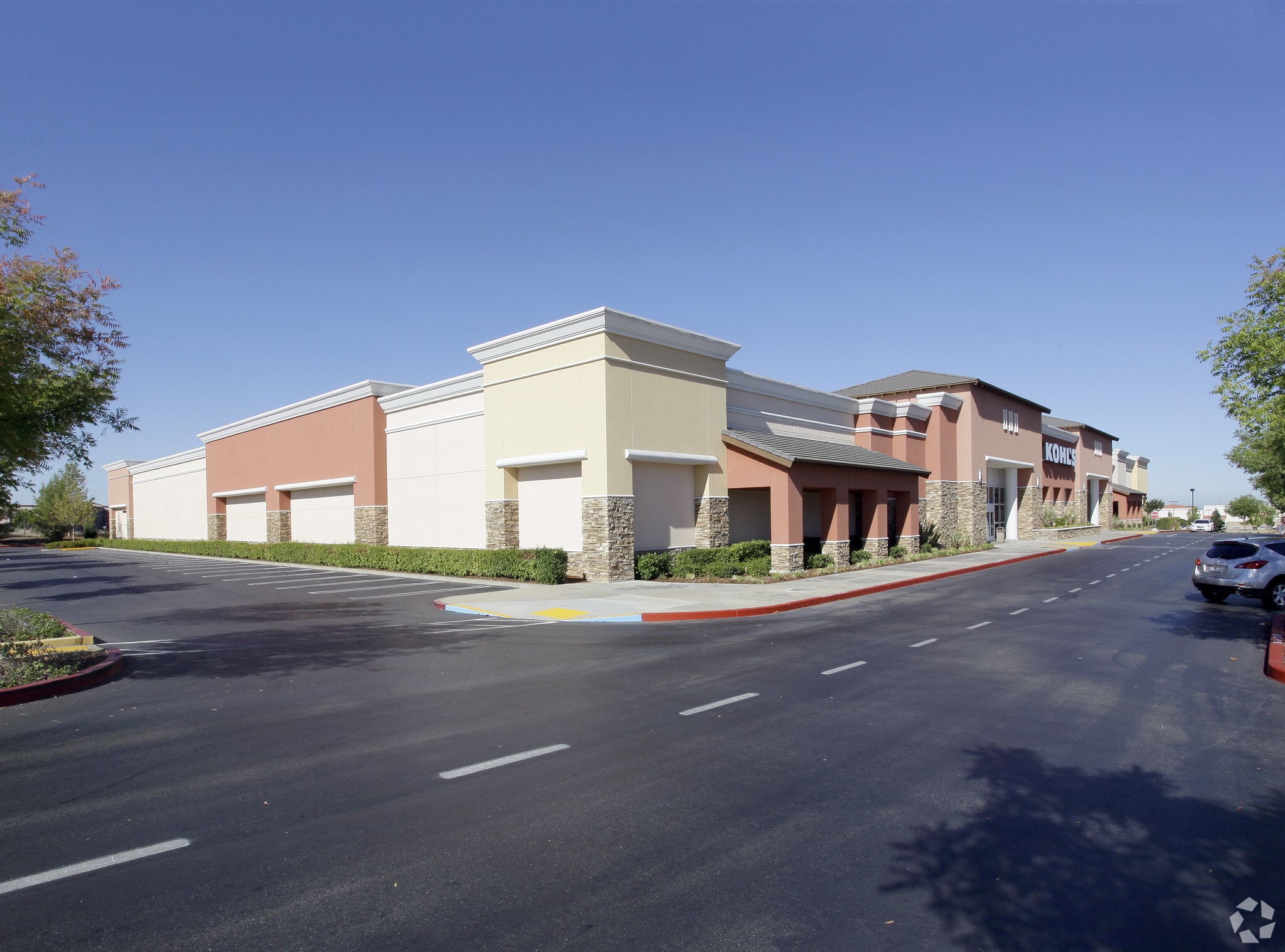 10317-10375 Fairway Dr, Roseville, CA for lease Primary Photo- Image 1 of 7