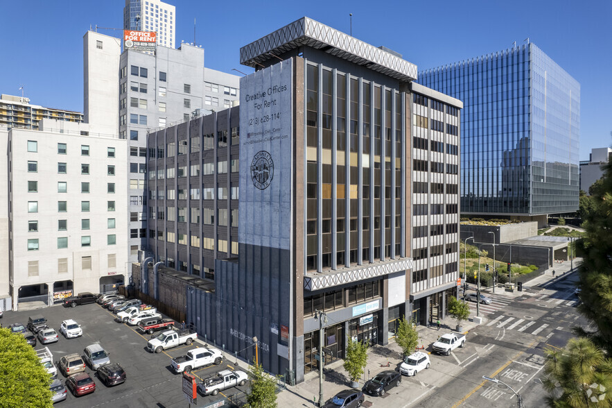 207 S Broadway, Los Angeles, CA for lease - Building Photo - Image 1 of 3