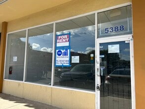 5360 W 16th Ave, Hialeah, FL for lease Interior Photo- Image 1 of 8