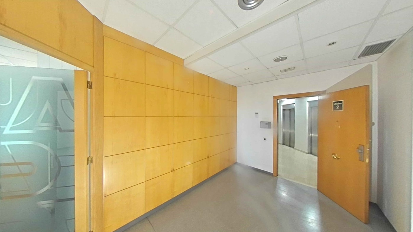 Mollet del Vallès, BAR 08100 - Unité 02 -  - Photo intérieure - Image 1 of 10