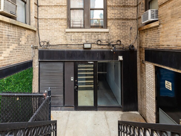 221-225 West End Ave, New York, NY for lease Building Photo- Image 1 of 2