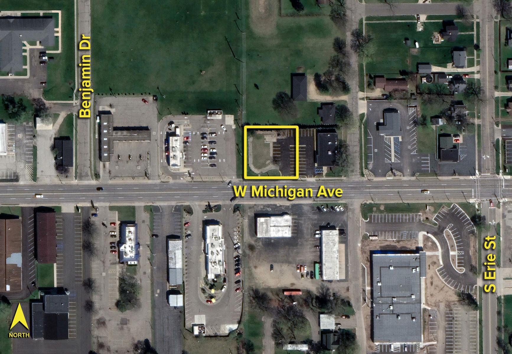1005 W Michigan Ave, Three Rivers, MI for sale Primary Photo- Image 1 of 3