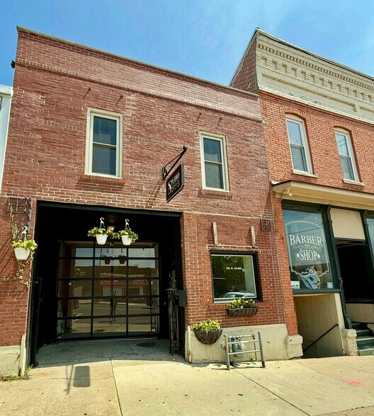 205 W Galena Blvd, Aurora, IL à vendre - Photo du bâtiment - Image 2 de 30