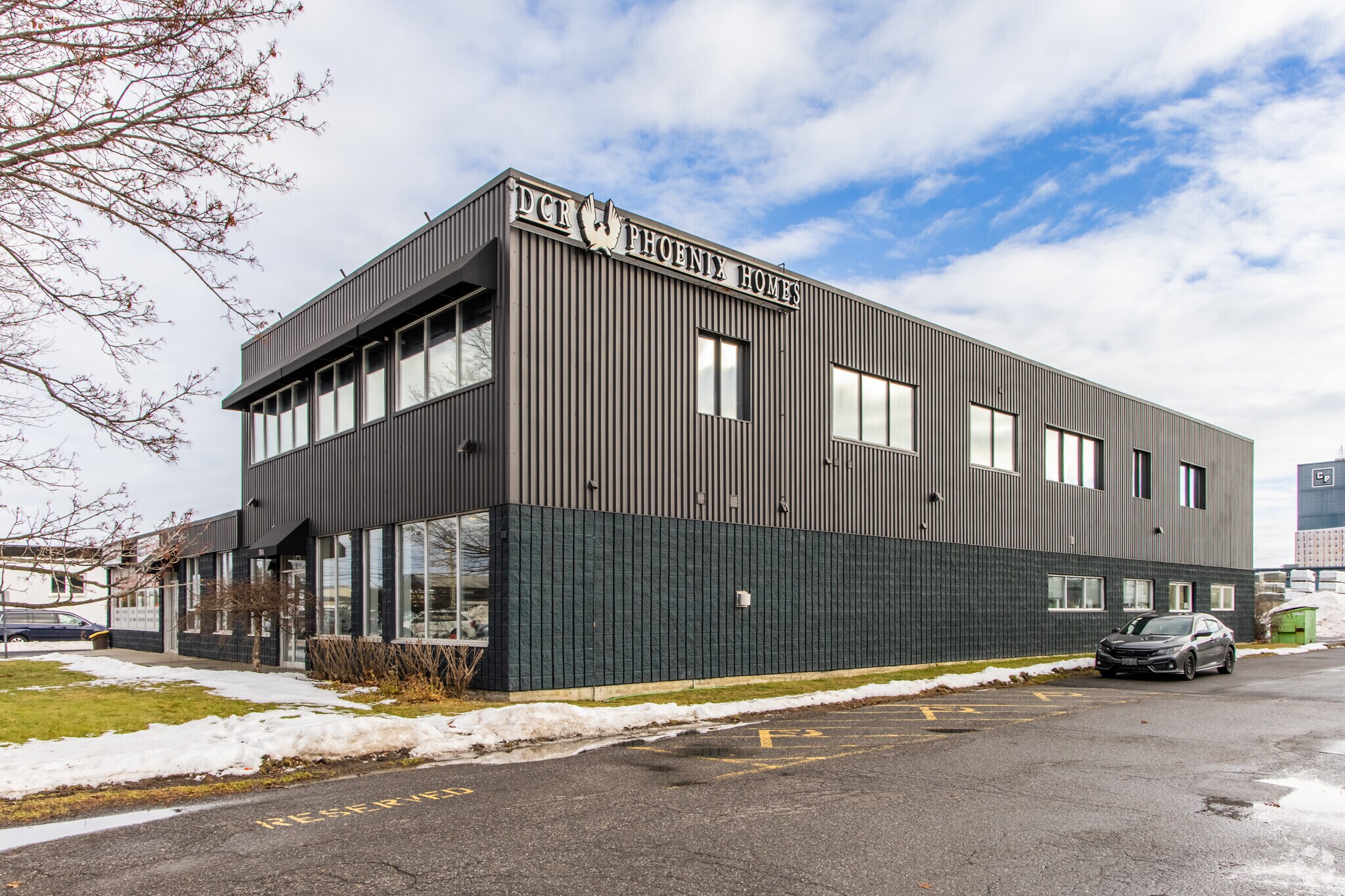 18 Bentley Ave, Nepean, ON for sale Primary Photo- Image 1 of 1