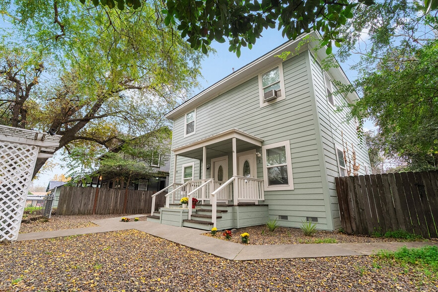 1636 Pine St, Oroville, CA for sale - Building Photo - Image 2 of 5