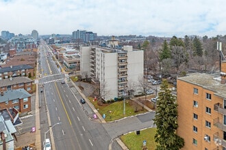 345 Lakeshore Rd W, Mississauga, ON - AÉRIEN  Vue de la carte