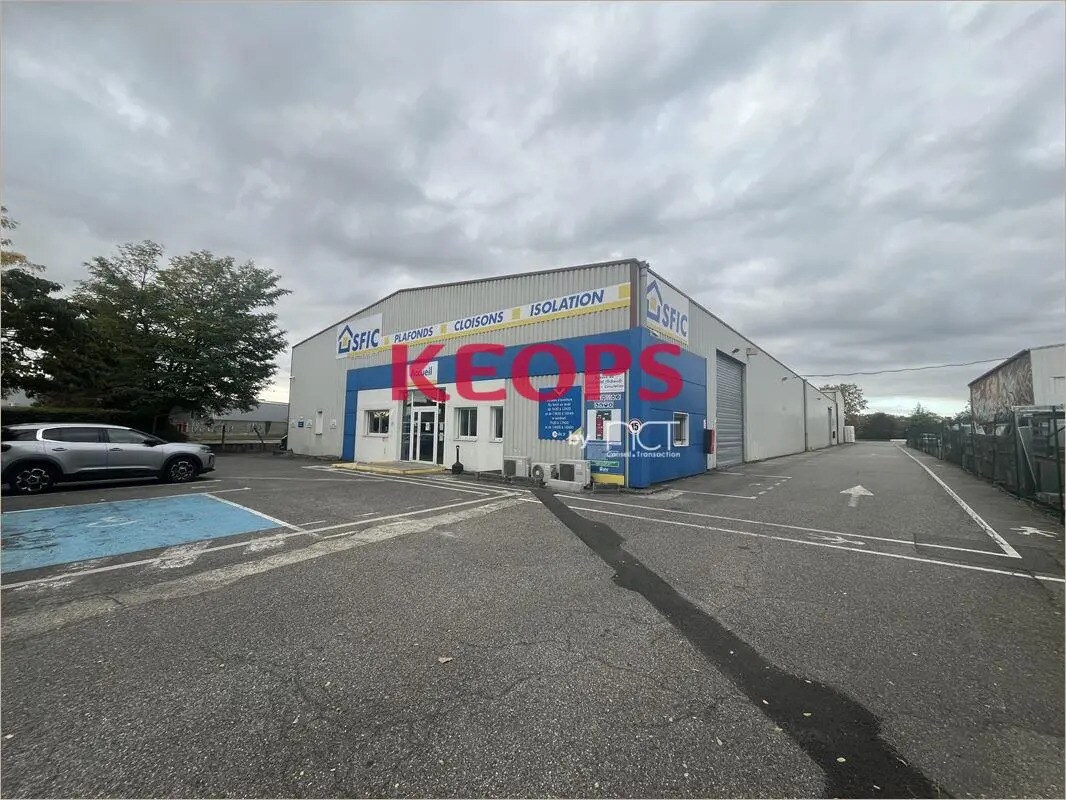 Flex in Toulouse for lease Building Photo- Image 1 of 9