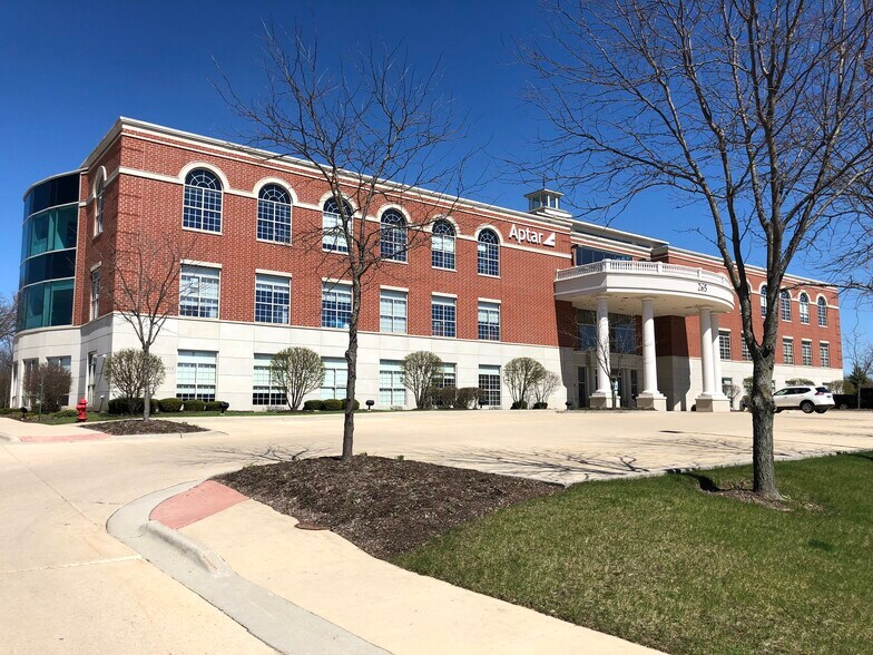 265 Exchange Dr, Crystal Lake, IL à louer - Photo du bâtiment - Image 1 de 14